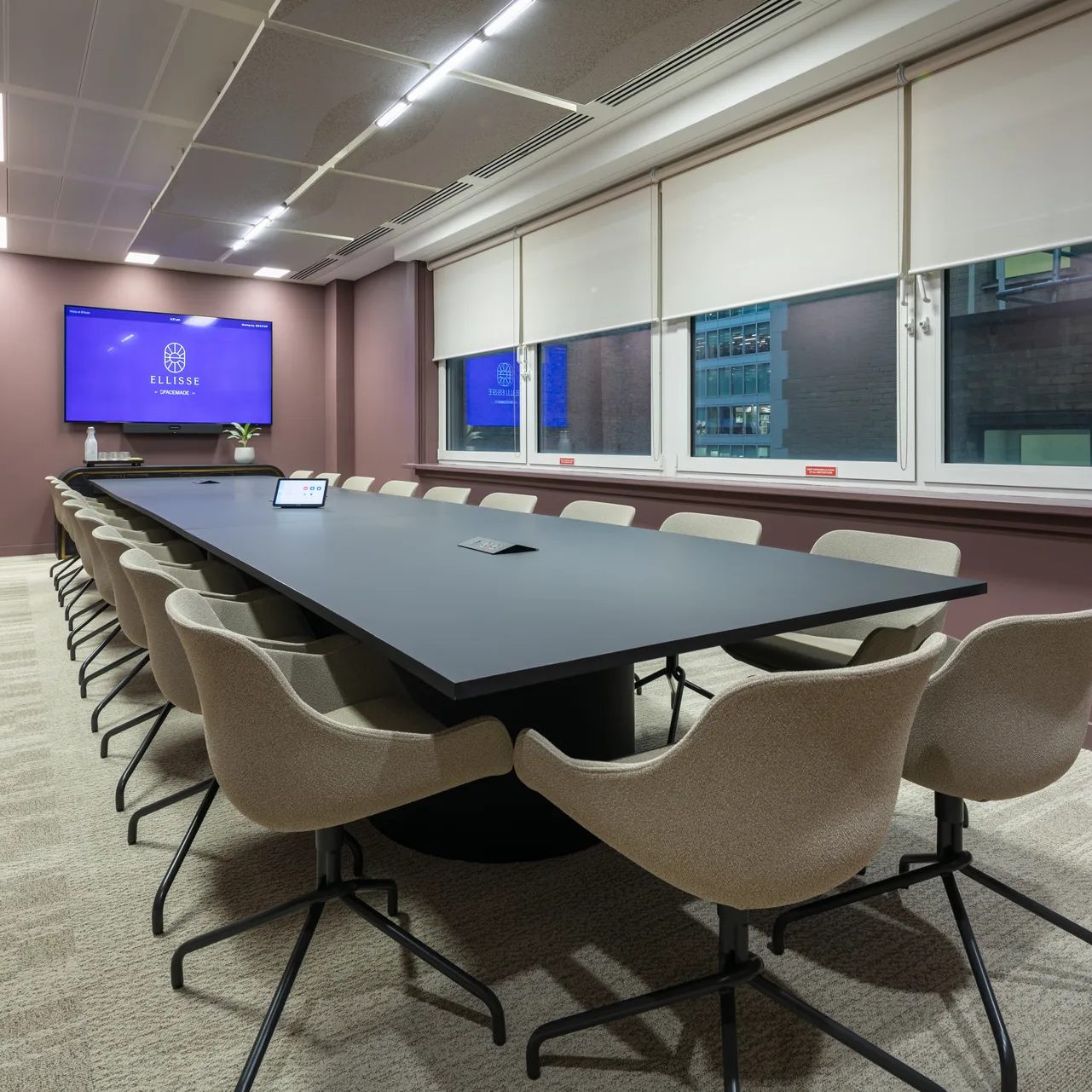 Ellisse by Spacemade  Meeting Room Product Image